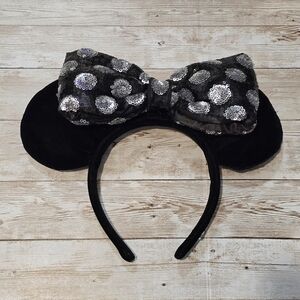 Disney Removeable Bow Minnie Ears